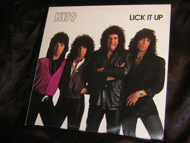 Lick It Up - Kiss